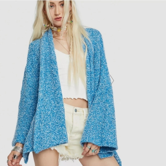 Free People BFF Cardi Boucle Knit Sweater Open Front Big Blue Color Small NWT - Picture 11 of 15